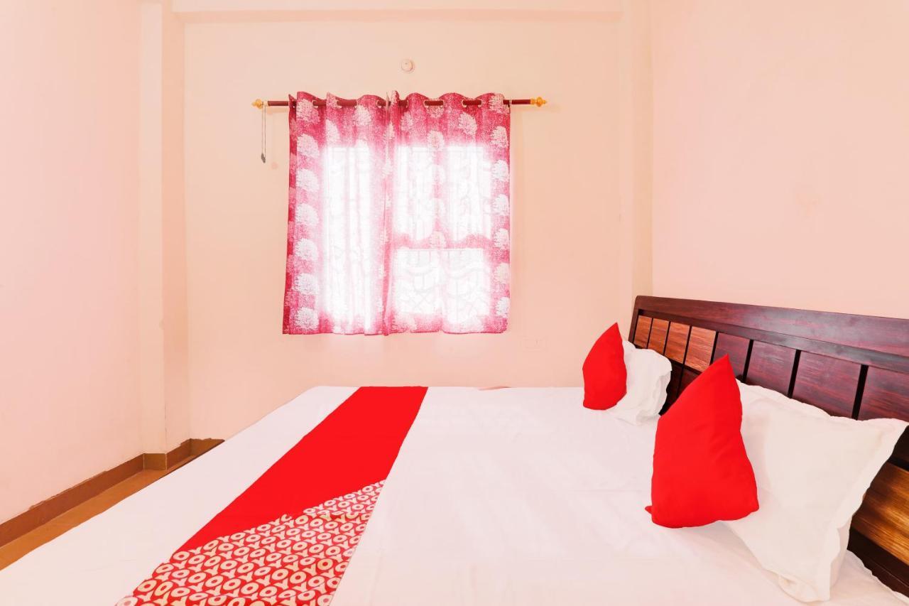 Oyo Flagship Shine Hotel Chinhat Extérieur photo