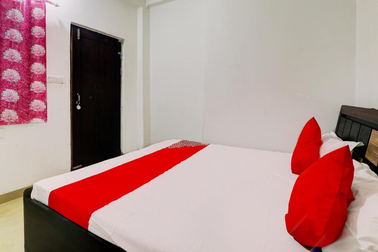 Oyo Flagship Shine Hotel Chinhat Extérieur photo