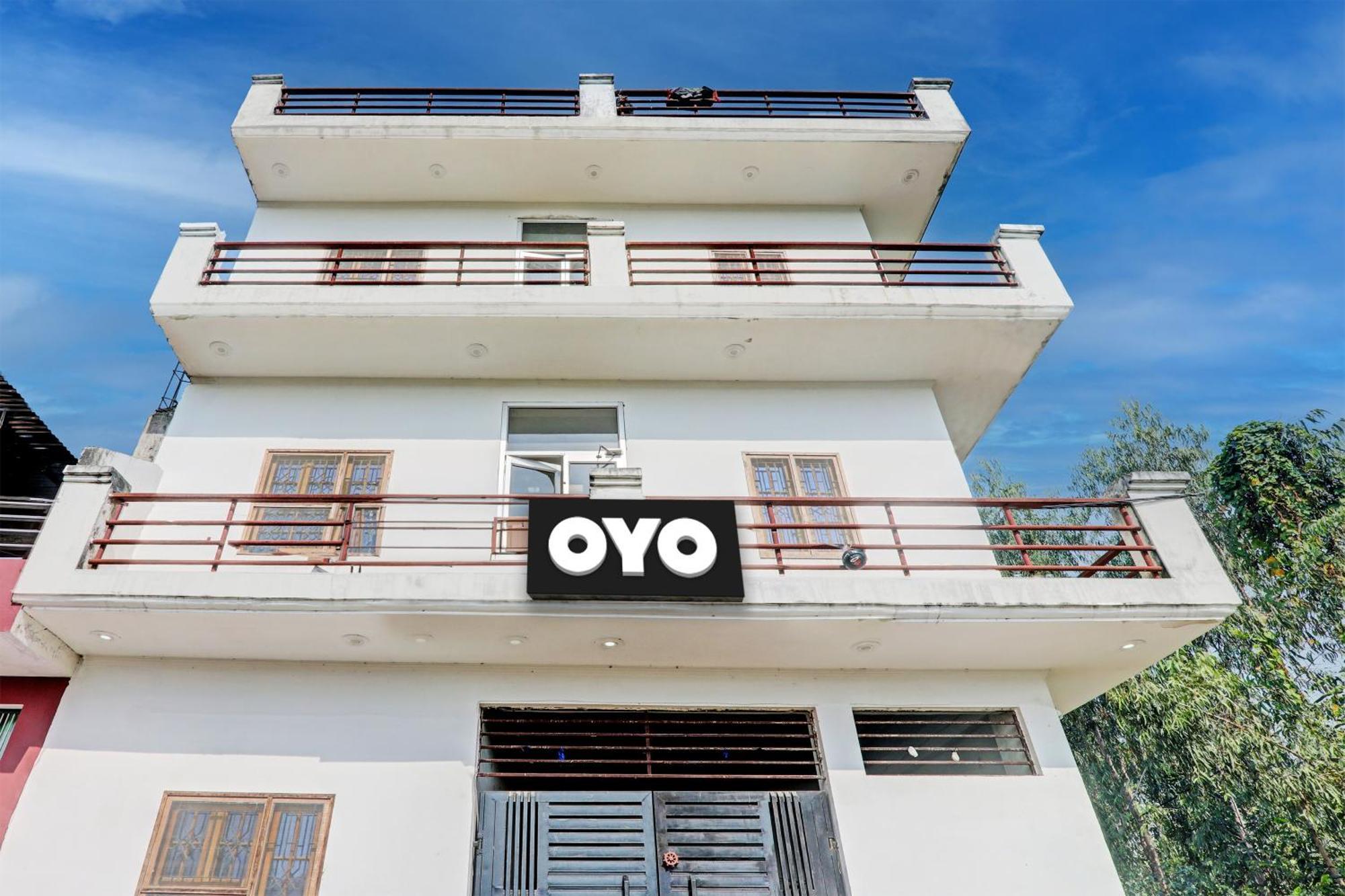 Oyo Flagship Shine Hotel Chinhat Extérieur photo